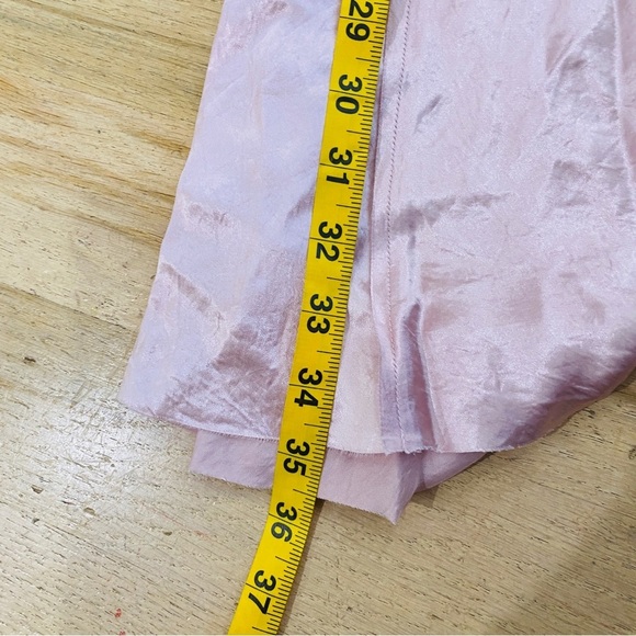 Vince raw edge light pink shiny slip skirt - Picture 6 of 7